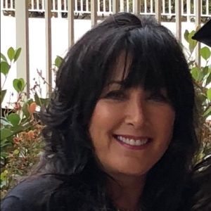 Meet your Posher, Beth